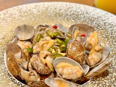 -臻鲜燕海鲜融合餐厅(金陵style店)