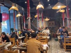 -破瓦寒窑·地摊烤羊排