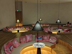 -涨巢·潮玩水疗局