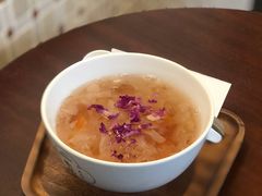 玫瑰桃胶银耳-彬媽糖水(万象天地店)