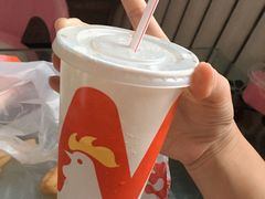 可乐-华莱士·全鸡汉堡(皓月店)