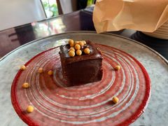 -LES ELITES 英集荟(南京西路店)