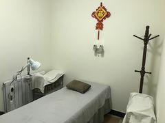 -世龙世家灰指甲鸡眼脚气甲沟炎跖疣护理(通州店)