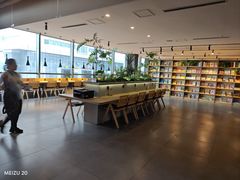 -魔方城市书房(中街益田店)