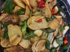 -嘎嘎鸭脑壳江湖菜(五里店)