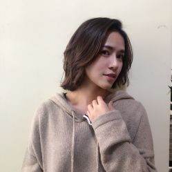 -苑苑发型设计