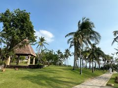 -亚龙湾喜来登·美景台大堂吧