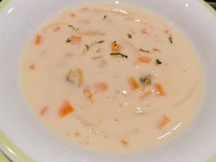 奶油海鲜汤-萨莉亚意式餐厅(杭州滨江天街店)