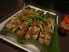 -东海岸人工湖美食村