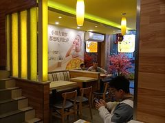 -尊宝比萨(华景新城店)