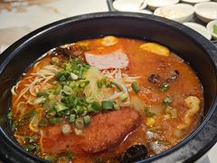 -妈妈故事米线(市府恒隆店)