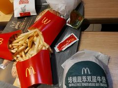 -麦当劳(海岸城店)