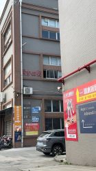 -逝水玩具折扣店