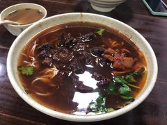 红烧牛肉面-旺泉餐饮店·清真牛肉面馆