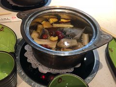 野菌汤锅-一叶一世界·素食餐厅(锦华万达店)