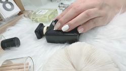 -灰姑娘美甲美睫馆