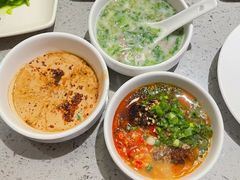 -海底捞火锅(杭州滨江九宜城店)