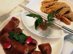 脆皮芝麻鸡拼卤猪蹄-国惠大酒楼(宝龙店)