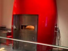 -城市大道红炉披萨烘焙坊