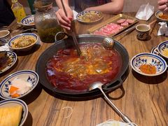 -旧街市鲜货老火锅(大光路店)