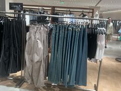 -URBAN REVIVO(荟聚中心店)