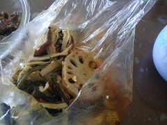 -清泉食杂店
