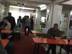 大堂-草桥清真牛肉锅贴扁食店