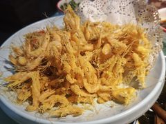 -鱼窝棚柴火铁锅炖(富山屯店)