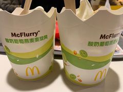 -麦当劳(世界城广场店)