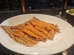 -金马门国际美食百汇(珞喻路店)