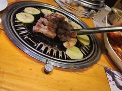 -唯成•韩国炭火烤肉 유성고기