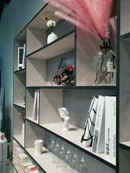 -构想时尚发型会所