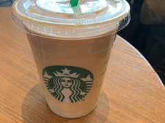 -星巴克(成都东站店)
