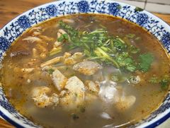 -叶新小吃店(来凤小区总店)