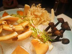 -领鲜天下·焗海鲜·花胶鸡(天目里店)