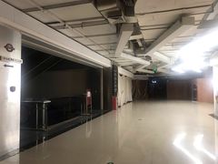 -广州壹马服装广场