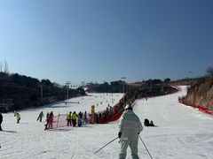 -蓟洲国际滑雪场