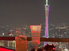 -广州柏悦酒店·悦吧·顶楼露天酒吧