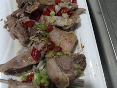 -穆豪麦蒸碗羊羔肉