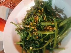 -量贩海鲜餐厅