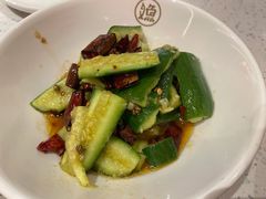 刀拍黄瓜-江渔儿酸菜鱼(曜一城店)