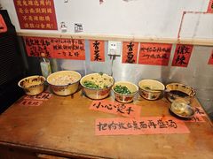 -柳州肥姨妈大骨螺蛳粉(老闵行店)