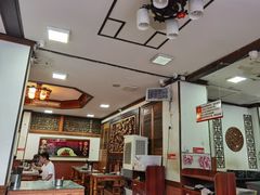 大堂-建新园过桥米线(宝善街店)