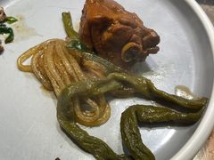 -锅老头海鲜铁锅炖
