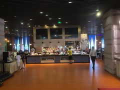 -茂名熹龙国际大酒店(人民广场高铁站店)