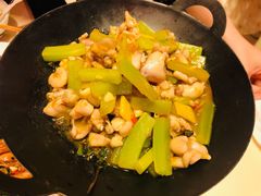 牛蛙铜锅烧-侯师傅热炒店(印象城店)