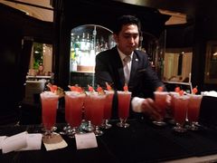 -Long Bar(莱佛士酒店)