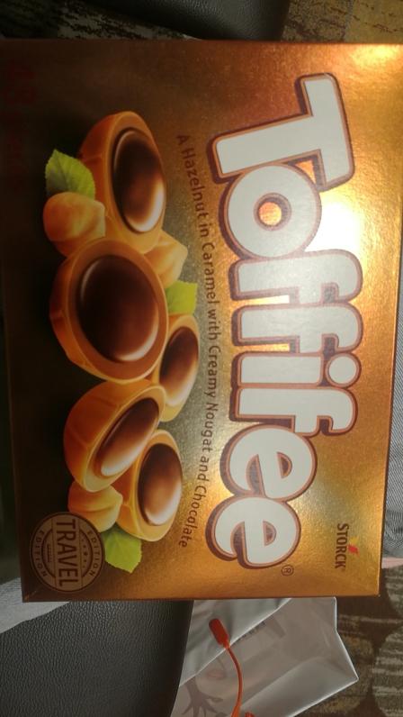 很好找的想给朋友带一点伴手礼就进去逛了一下各种巧克力包装都很可爱