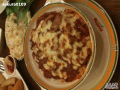 招牌肉酱烤饭-玛格萝妮比萨屋(四平店)