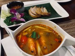 -重庆融汇国际酒店17楼·泉籁泰餐厅(沙坪坝店)